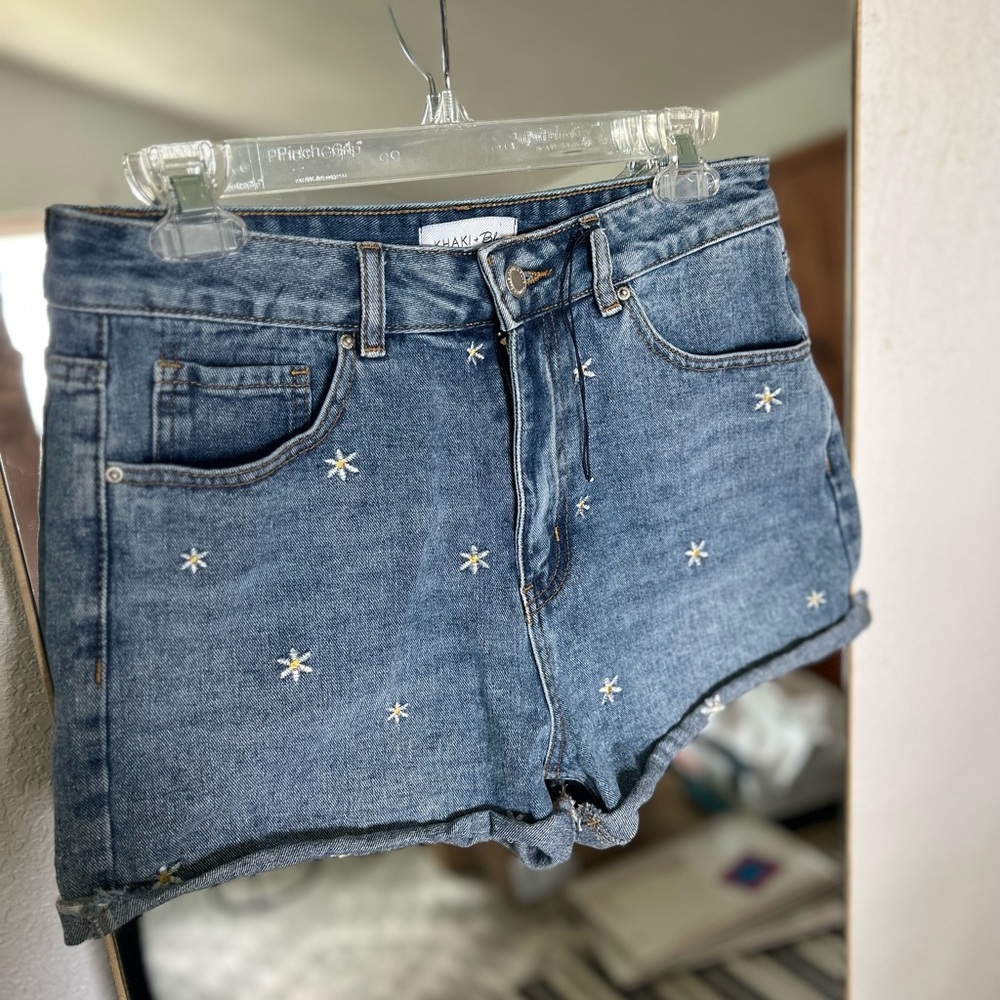 Khaki and Blue Daisy Jean Short